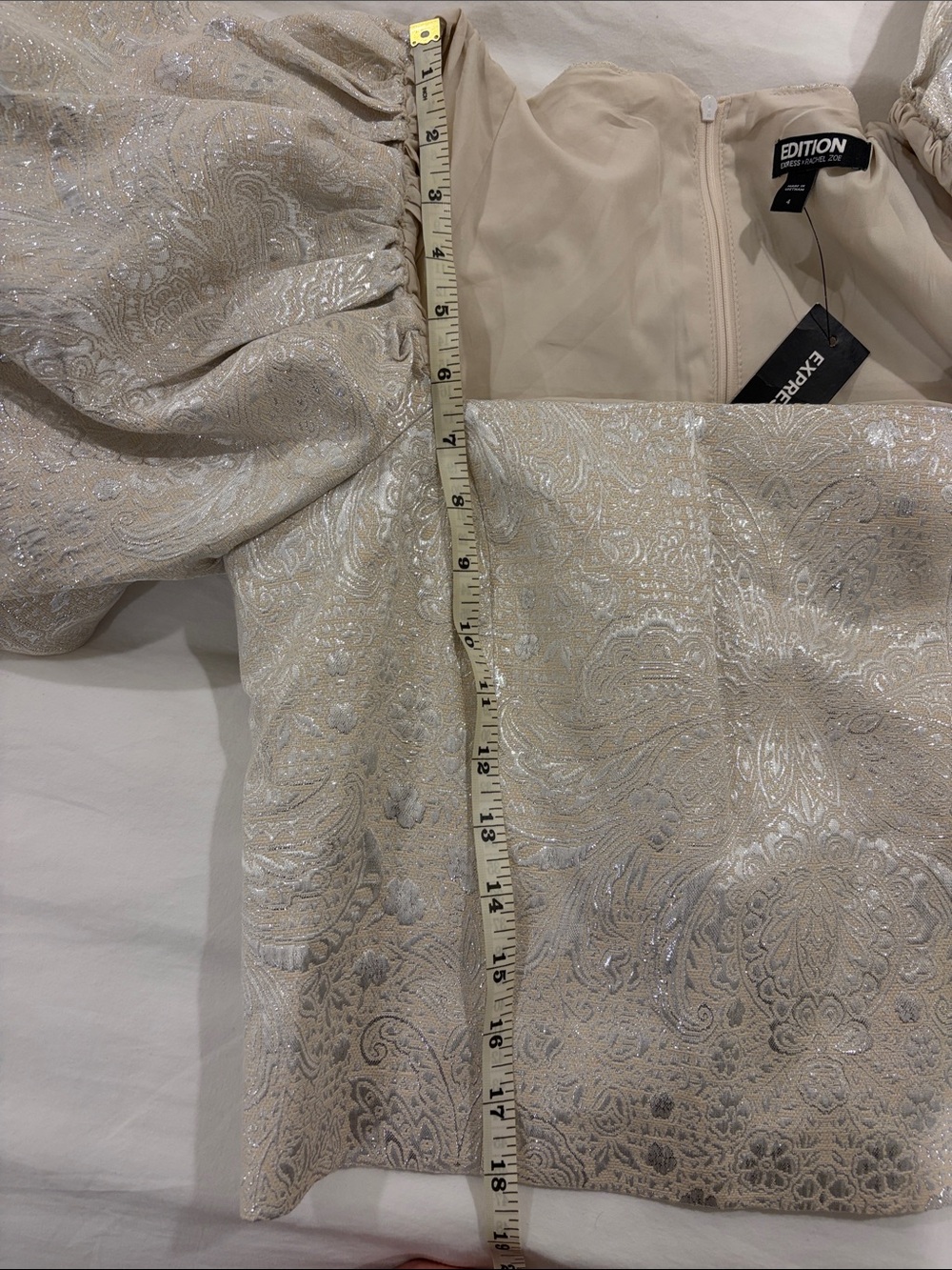 Rachel Zoe Metallic Ivory Puff-Sleeve Brocade Top - Picture 6 of 7